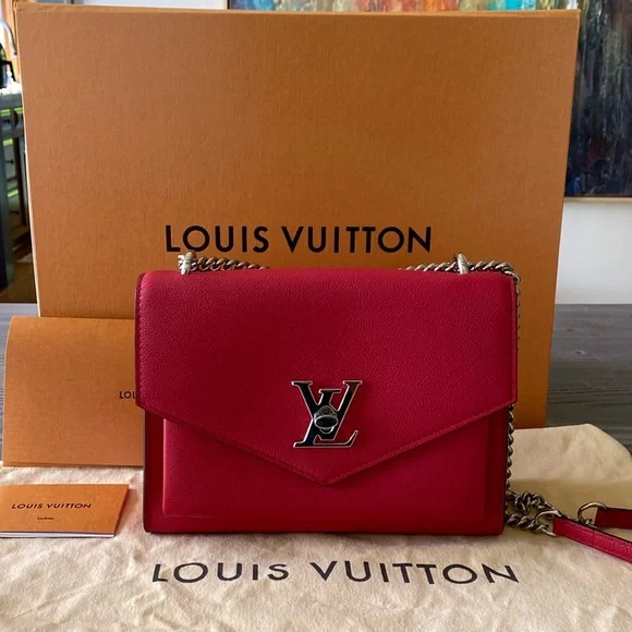 Louis Vuitton Mylockme Chain Bag - Picture 1 of 12